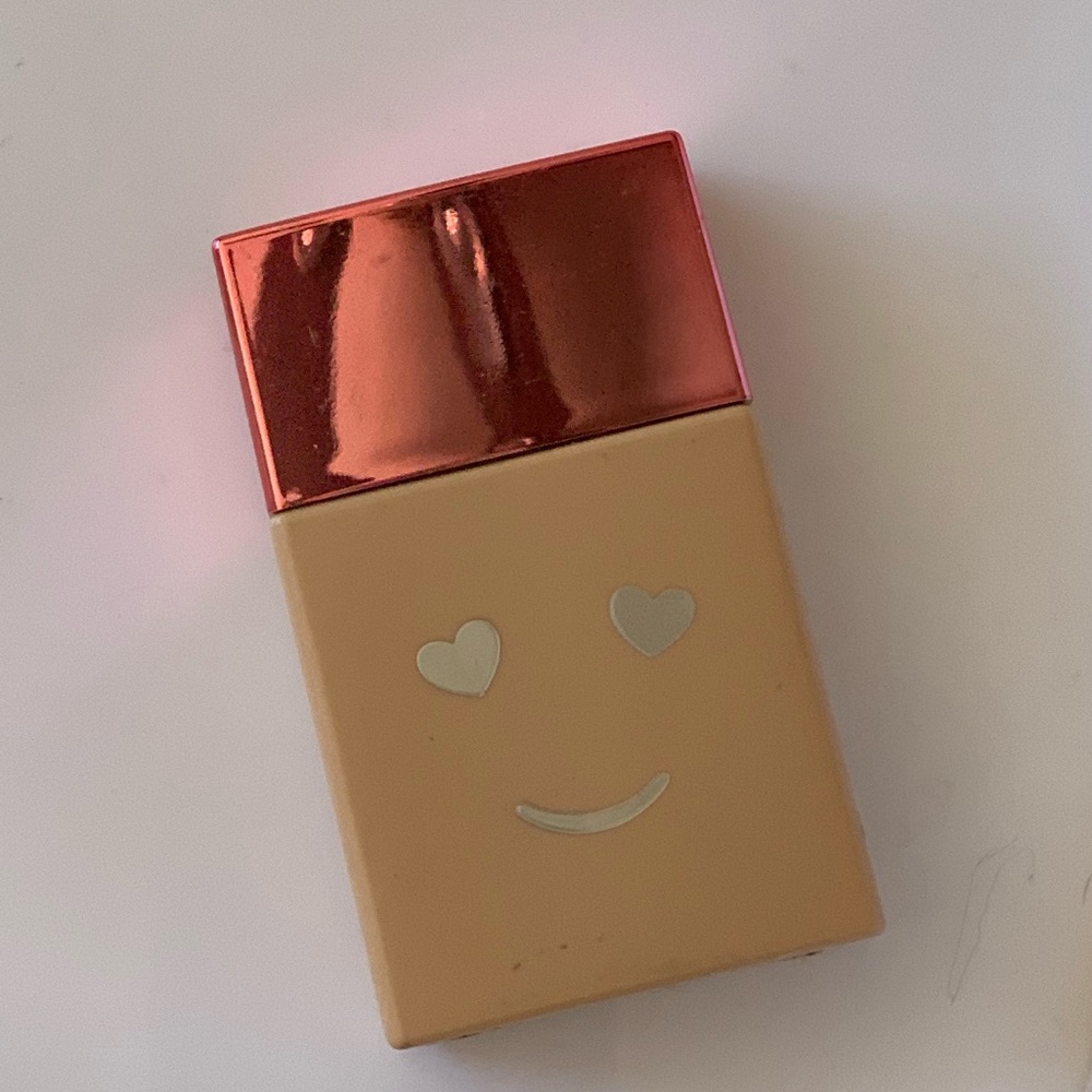 Benefit Hello Happy Foundation